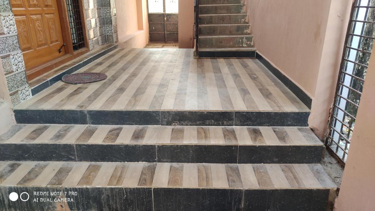 Lohit Homestay Hampi Extérieur photo