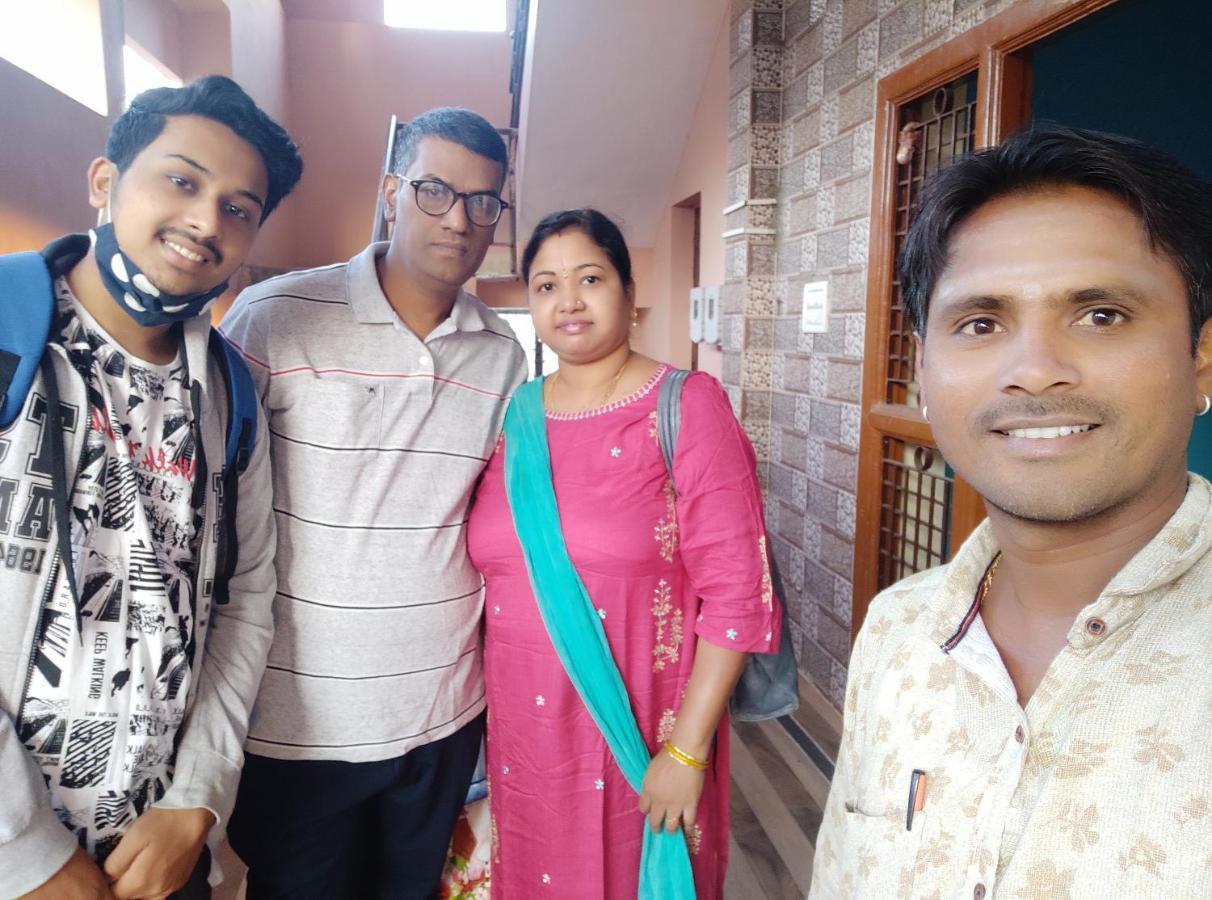 Lohit Homestay Hampi Extérieur photo