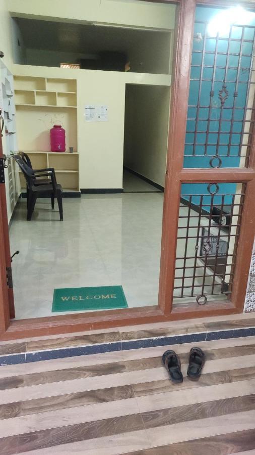 Lohit Homestay Hampi Extérieur photo