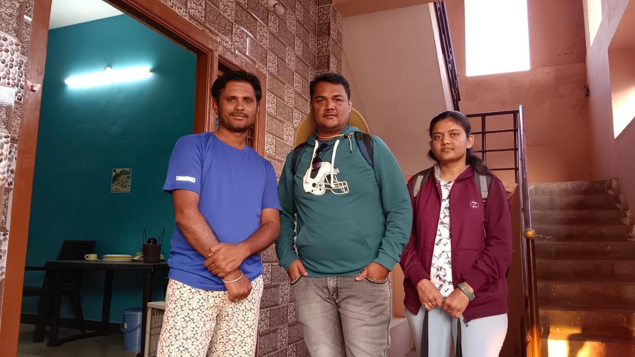 Lohit Homestay Hampi Extérieur photo